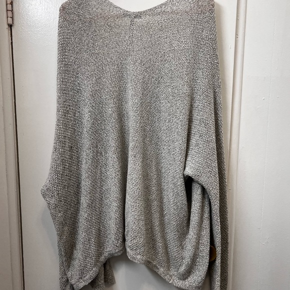 Brandy Melville Women's Heather Gray Open Front Knit Cardigan Sweater One Size - Picture 5 of 6